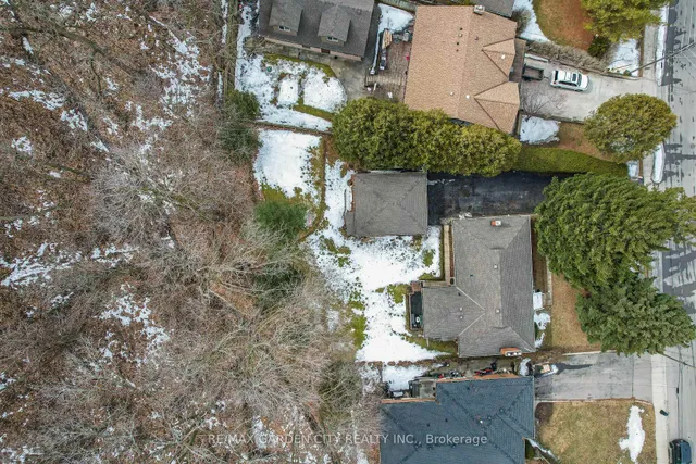 Additional property image - 122 Pine Dr