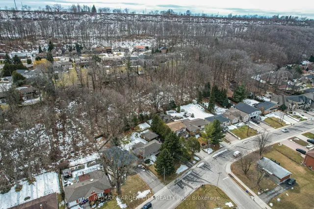 Additional property image - 122 Pine Dr