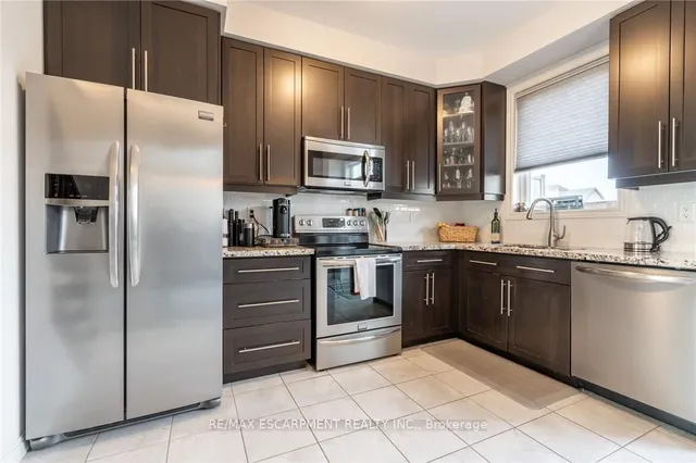 Additional property image - 247 Festival Way Unit 1