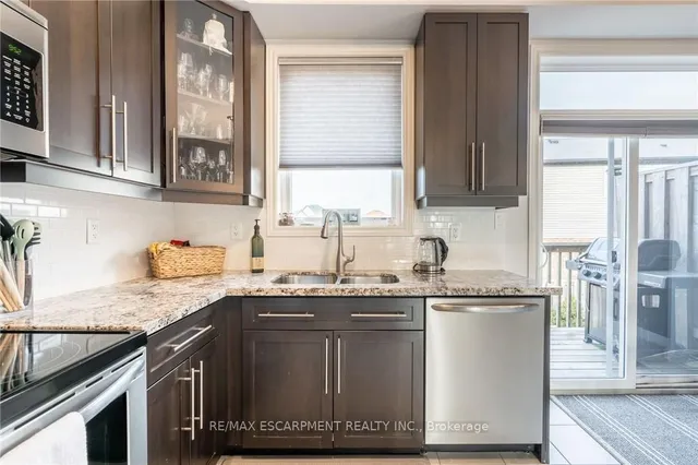 Additional property image - 247 Festival Way Unit 1