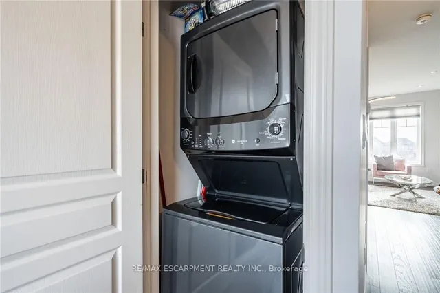 Additional property image - 247 Festival Way Unit 1