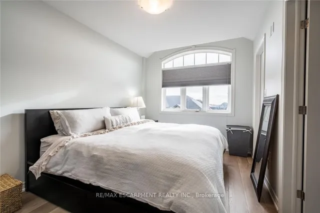 Additional property image - 247 Festival Way Unit 1
