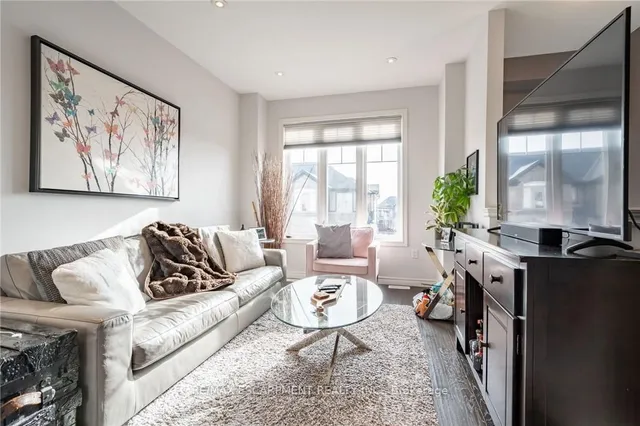 Additional property image - 247 Festival Way Unit 1