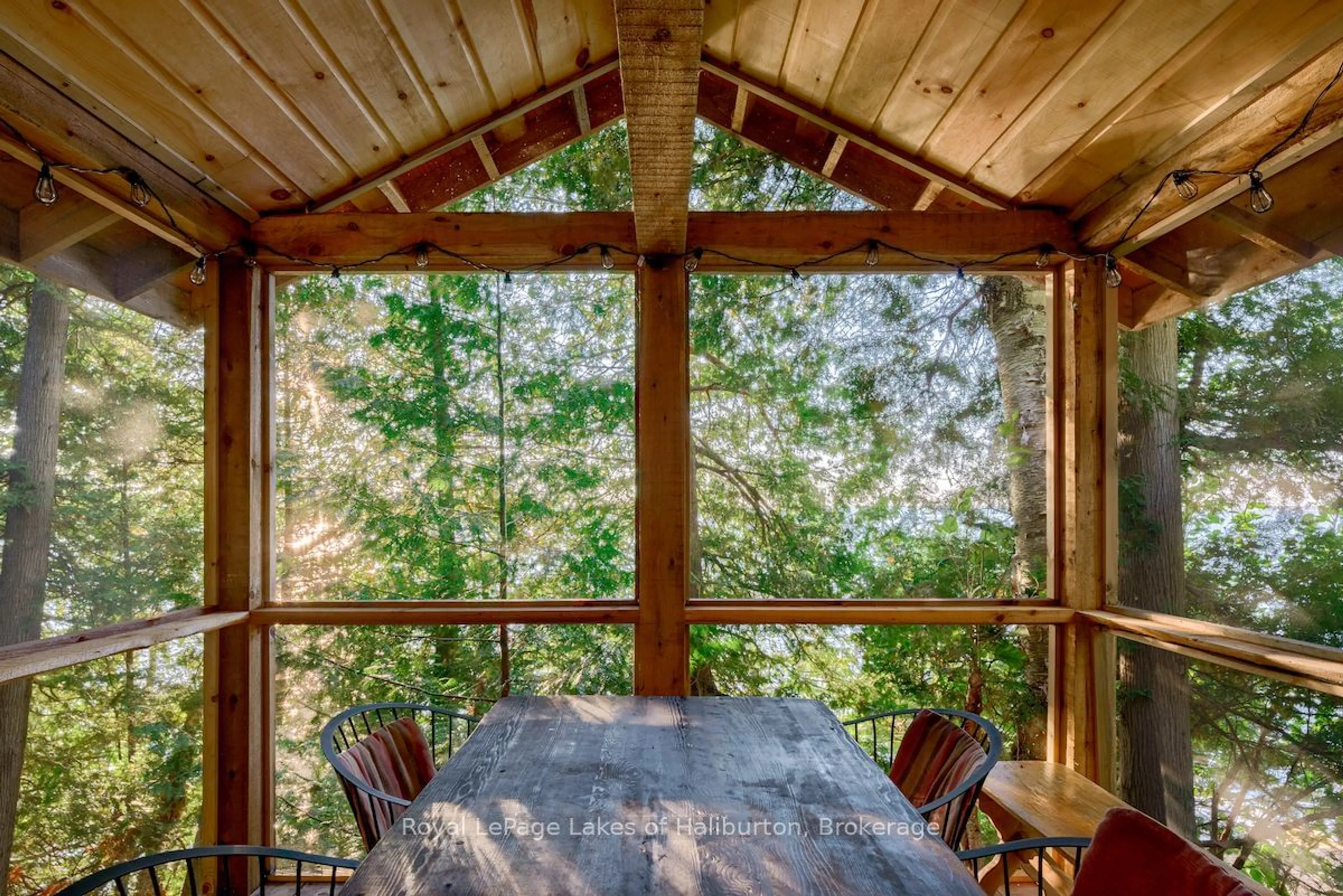 Dining room, unknown for 95 Sunset Beach Rd, Kawartha Lakes Ontario K0M 2B0