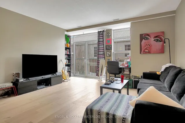 Additional property image - 165 Duke St Unit 212
