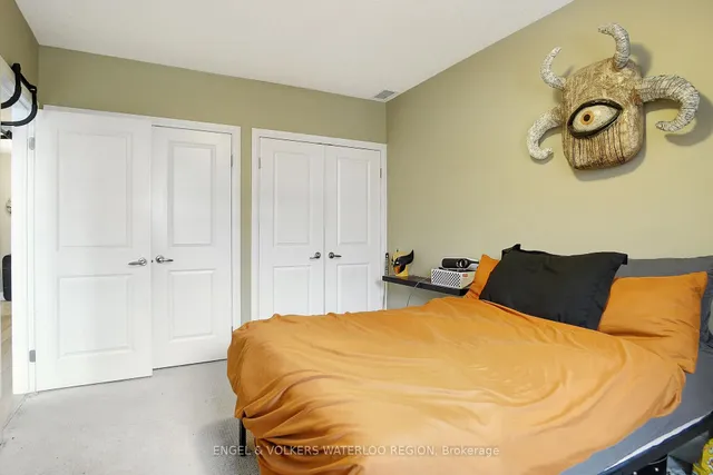 Additional property image - 165 Duke St Unit 212