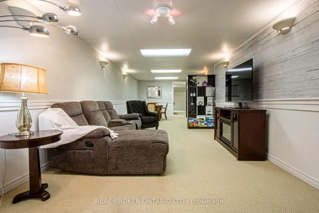 Additional property image - 15 Coachman Cres