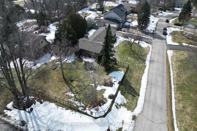 Additional property image - 15 Coachman Cres