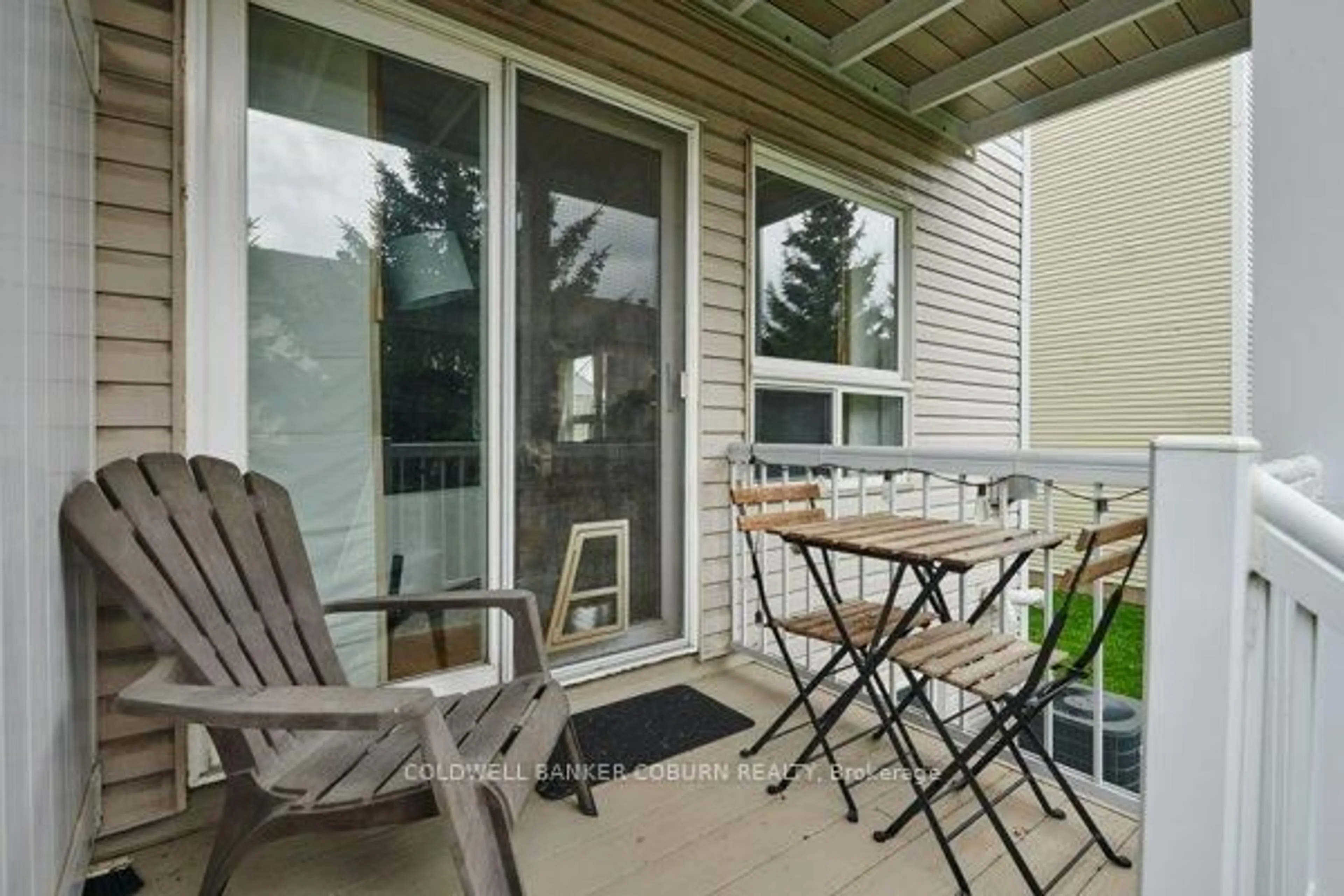 Patio, unknown for 130 Berrigan Dr #72, Ottawa Ontario K2J 0J3