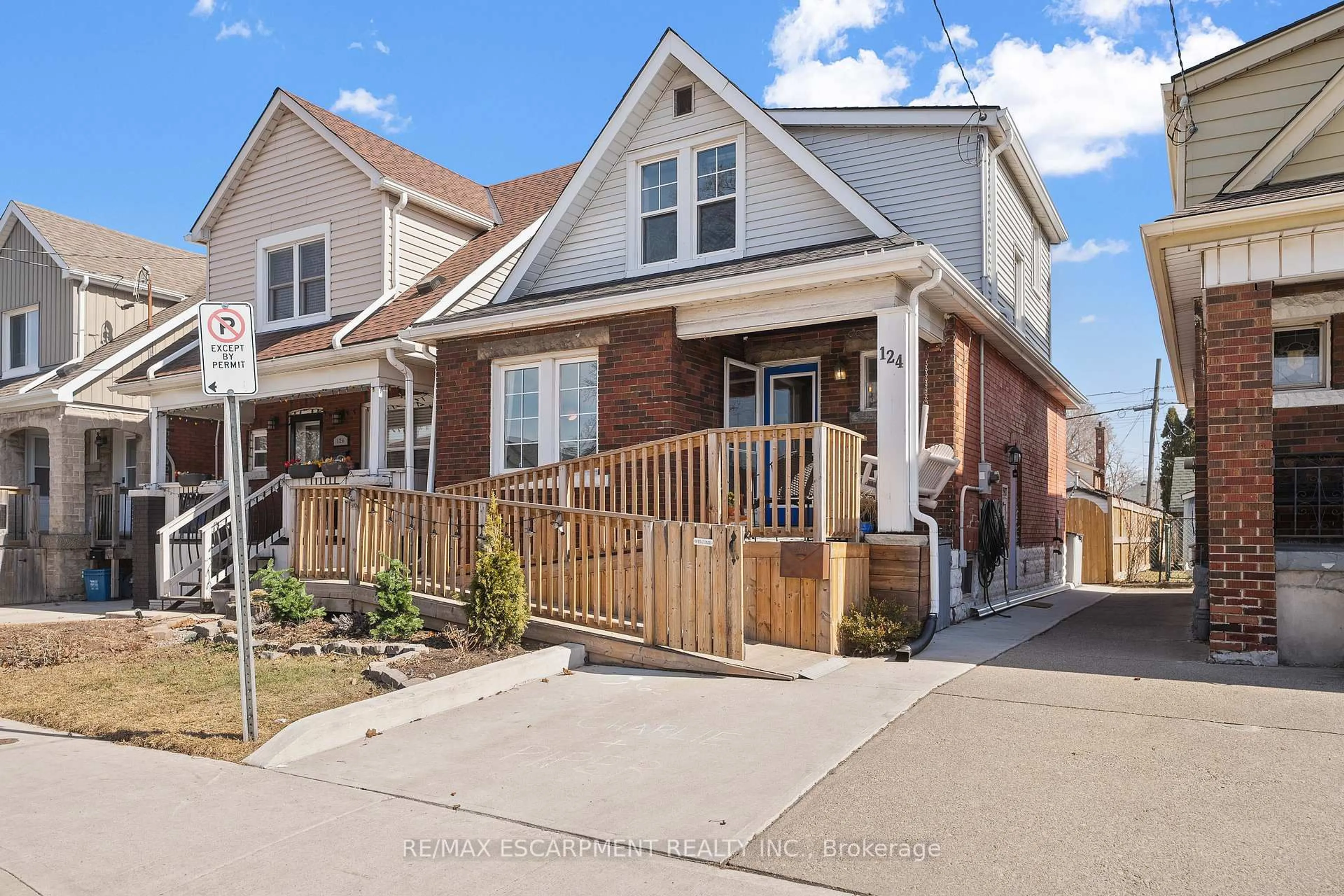 Home with brick exterior material, street for 124 Cameron Ave, Hamilton Ontario L8H 4Z3
