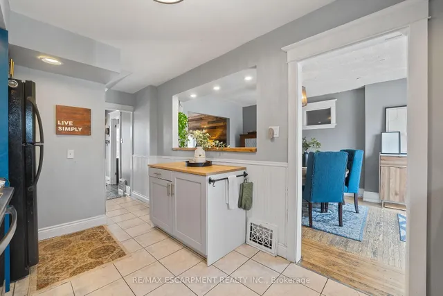 Additional property image - 124 Cameron Ave