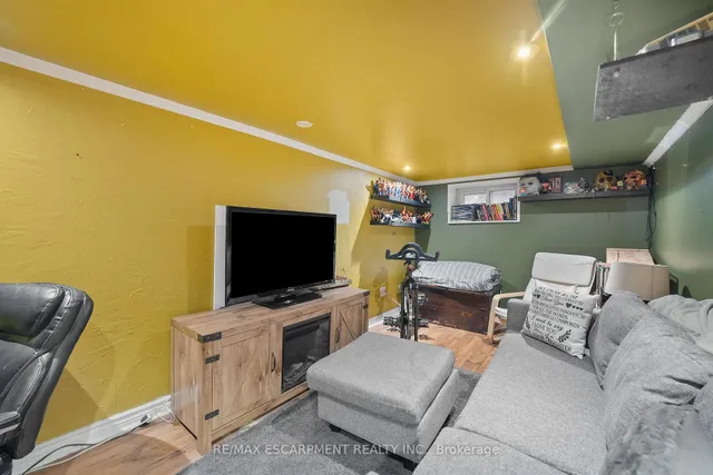 Additional property image - 124 Cameron Ave