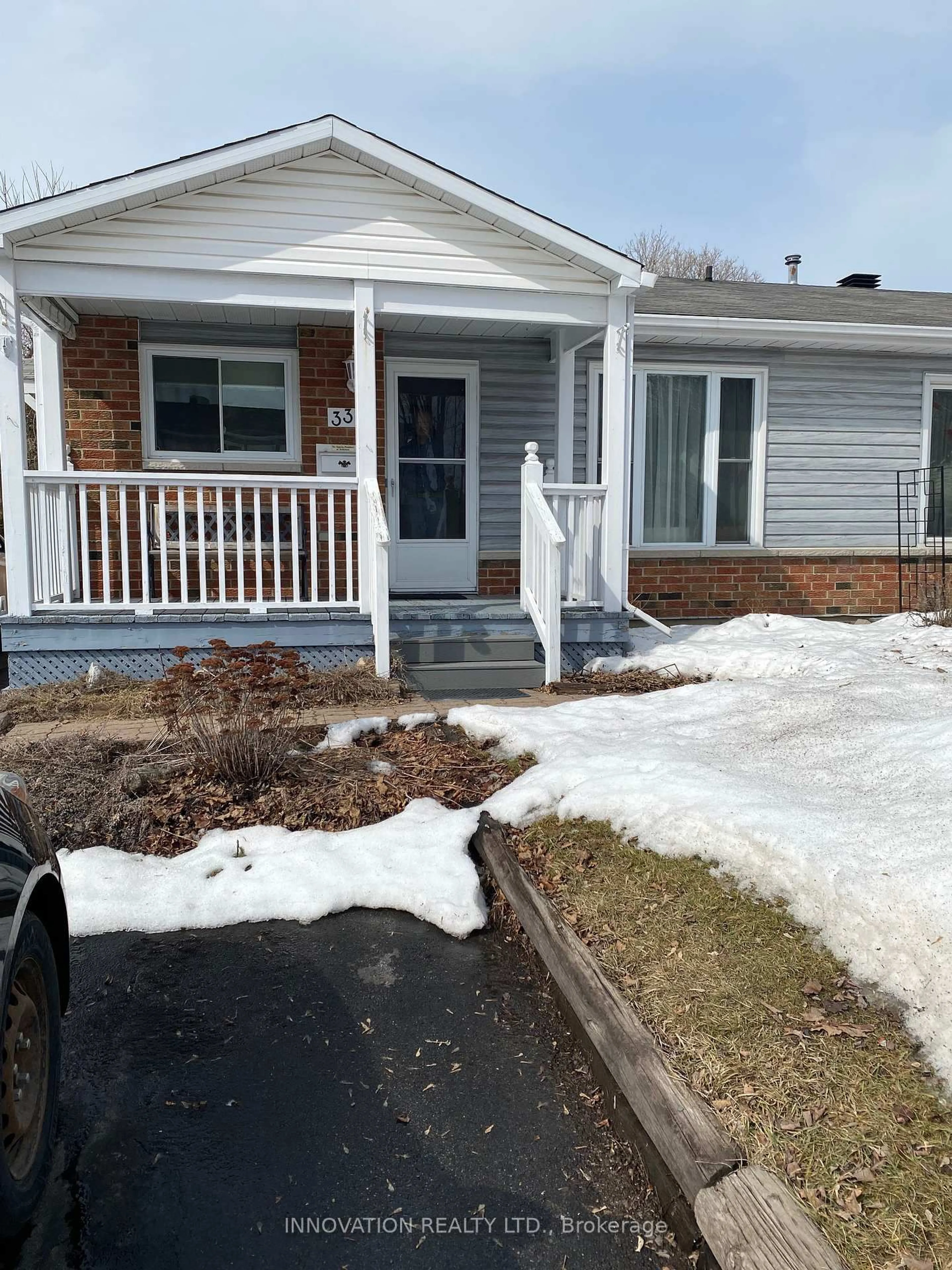 Home with vinyl exterior material, street for 33 Morton Dr, Ottawa Ontario K2L 1W9