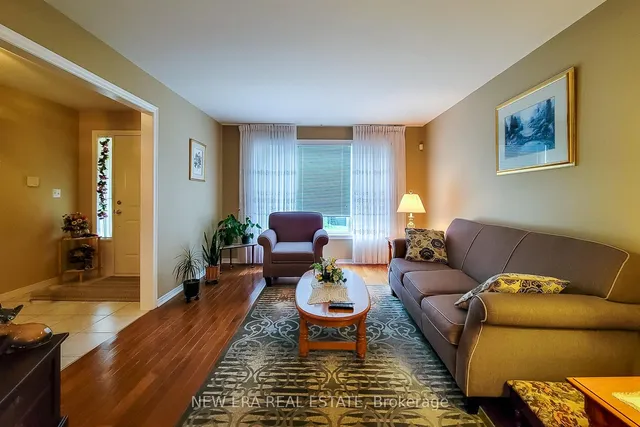 Additional property image - 31 Foxmeadow Dr