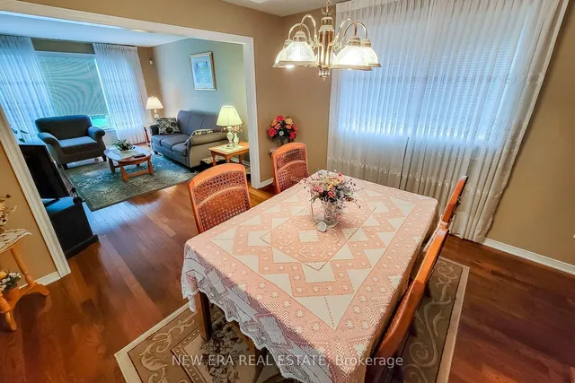 Additional property image - 31 Foxmeadow Dr