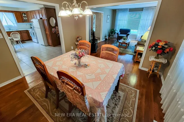 Additional property image - 31 Foxmeadow Dr