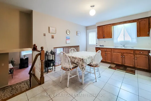 Additional property image - 31 Foxmeadow Dr