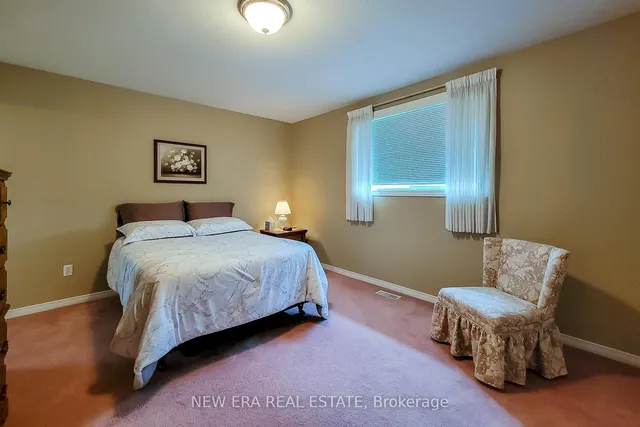 Additional property image - 31 Foxmeadow Dr