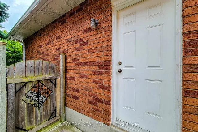 Additional property image - 31 Foxmeadow Dr