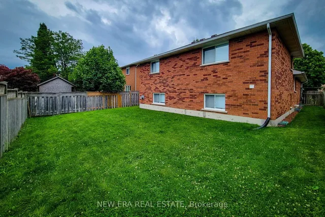 Additional property image - 31 Foxmeadow Dr