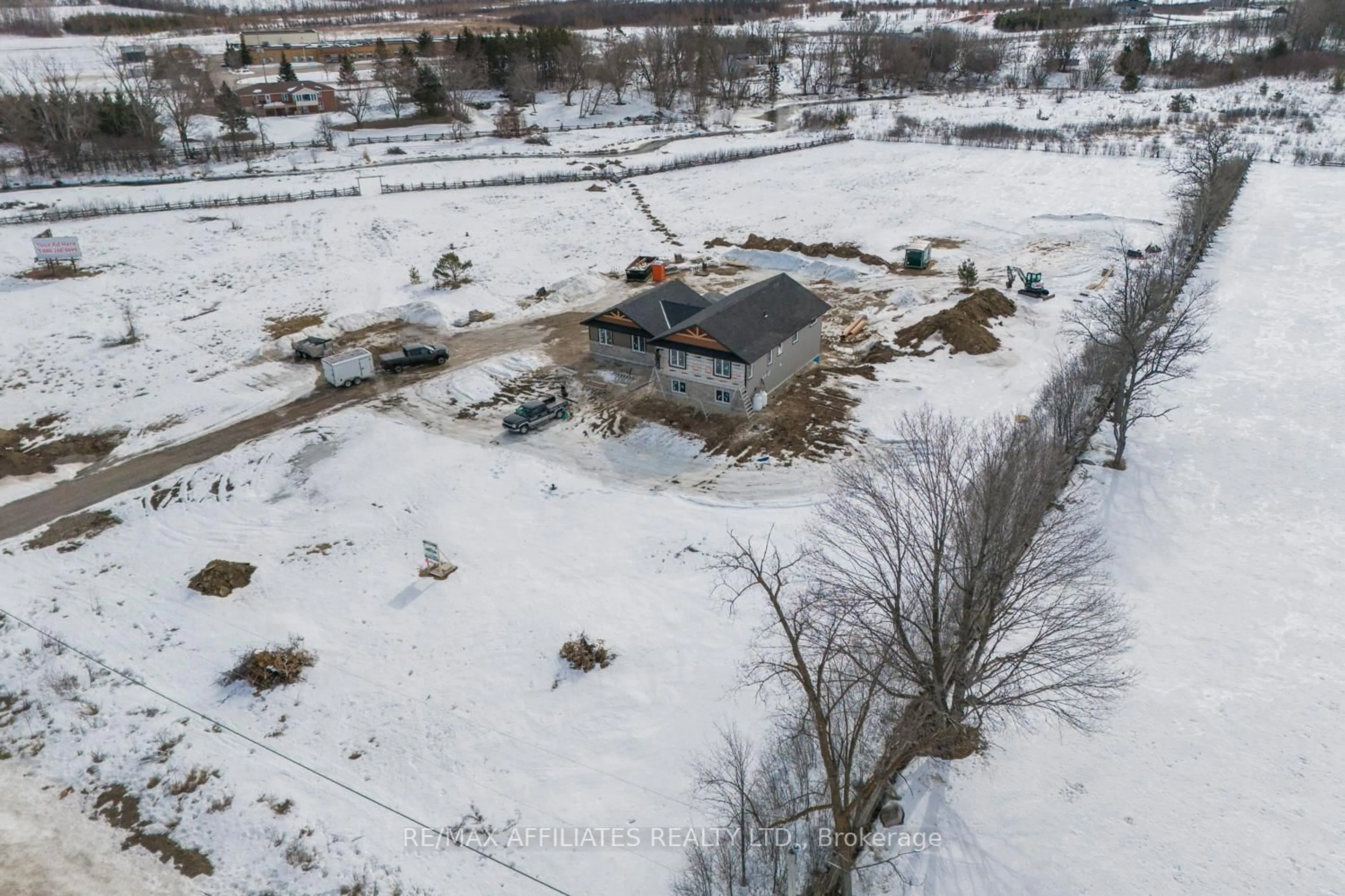 A pic from outside/outdoor area/front of a property/back of a property/a pic from drone, building for 6489 Roger Stevens Dr, Smiths Falls Ontario K7A 4S6