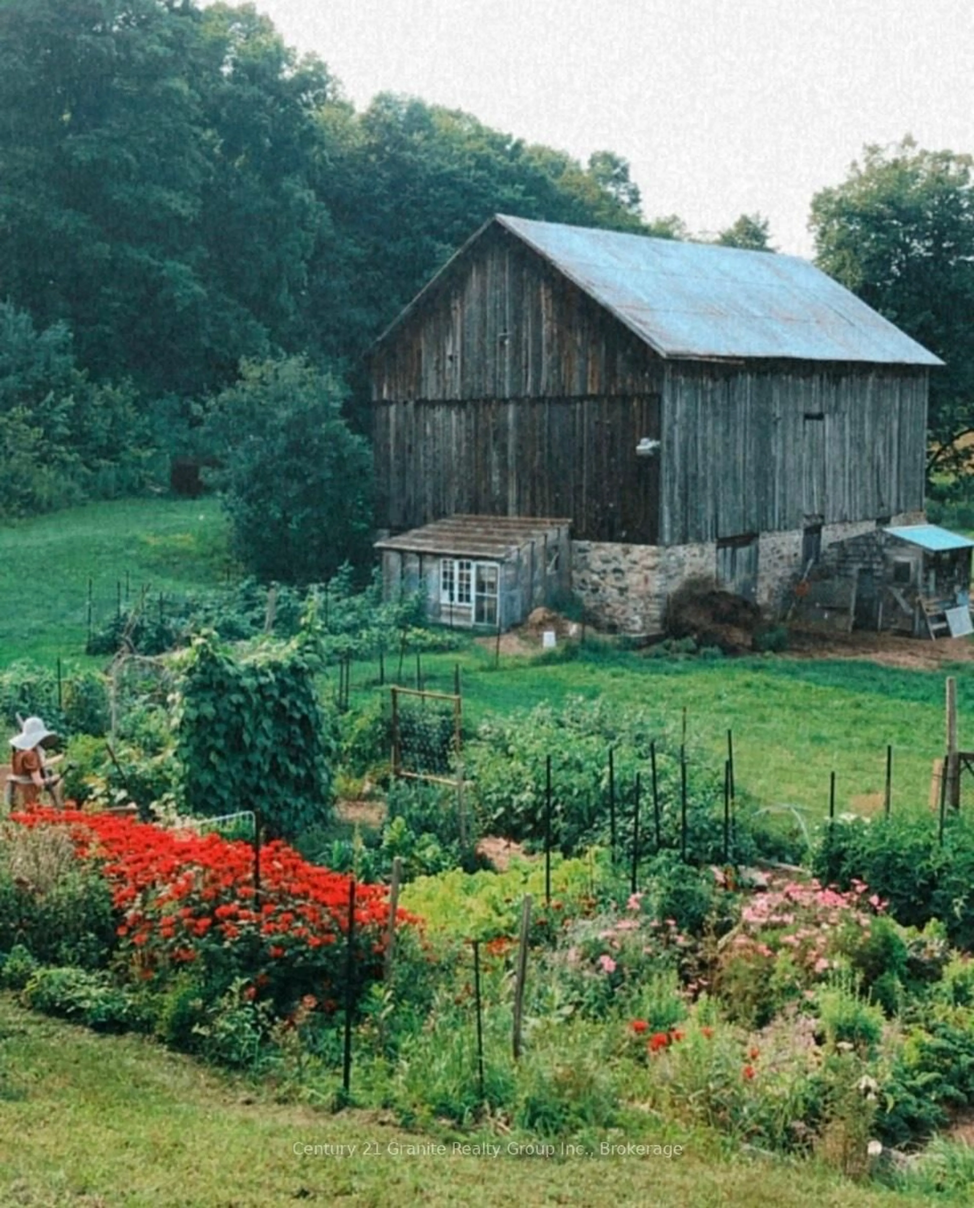 Shed for 1429 Tamarack Lake Rd, Highlands East Ontario K0M 1R0