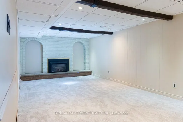 Additional property image - 2126 Golf Club Rd