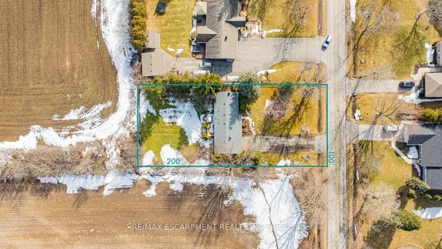 Additional property image - 2126 Golf Club Rd