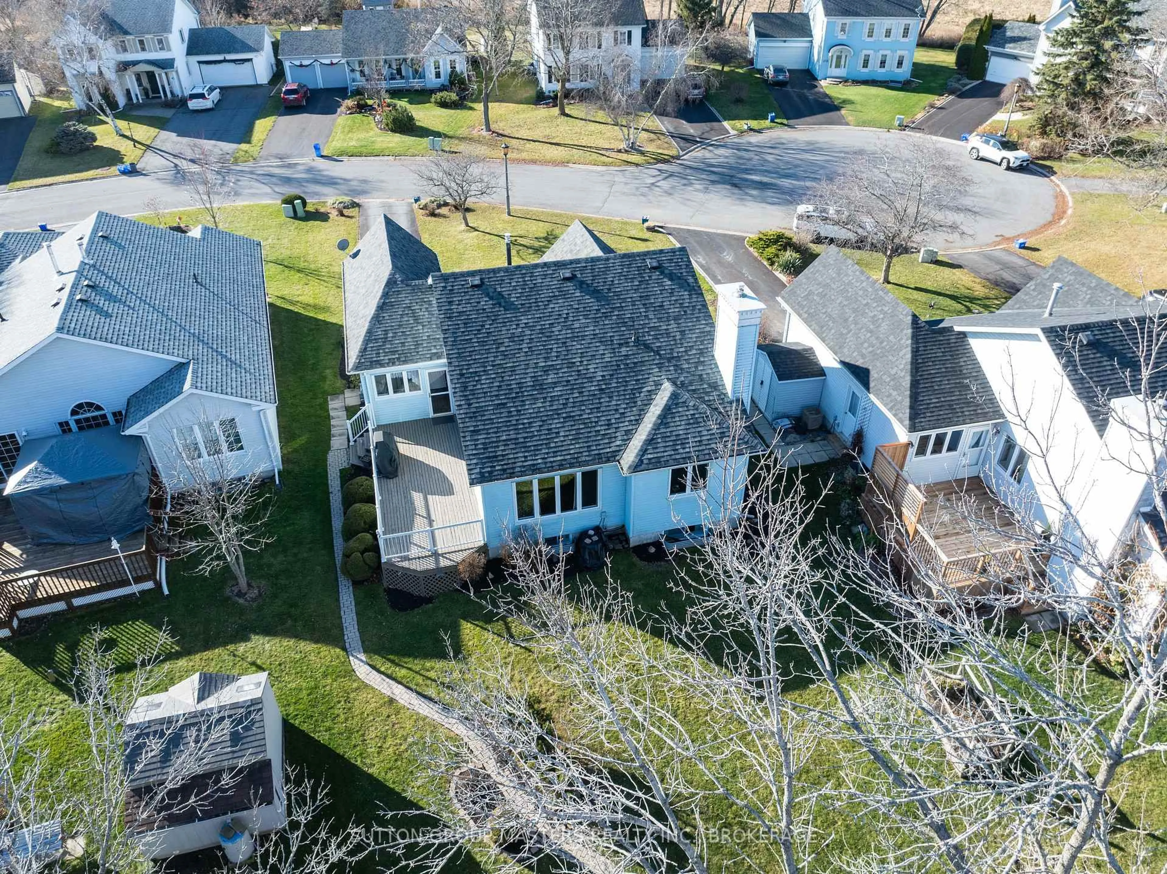 A pic from outside/outdoor area/front of a property/back of a property/a pic from drone, street for 11 Hawley Crt, Bath Ontario K0H 1G0