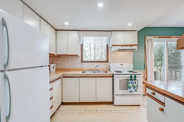 Additional property image - 42 Brock St Unit 10