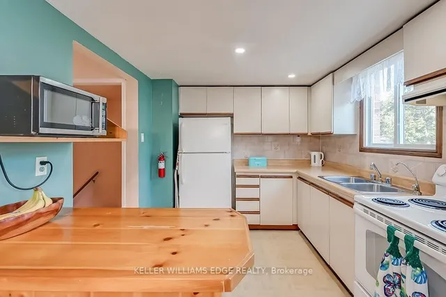 Additional property image - 42 Brock St Unit 10
