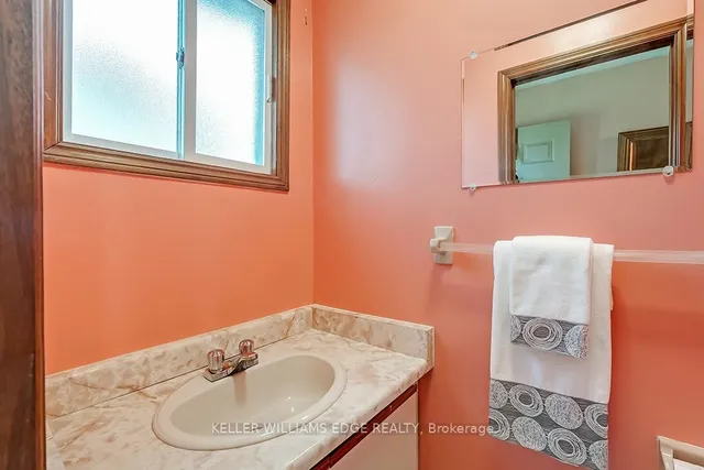 Additional property image - 42 Brock St Unit 10