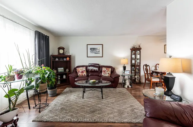 Additional property image - 69 CRANBROOK Dr