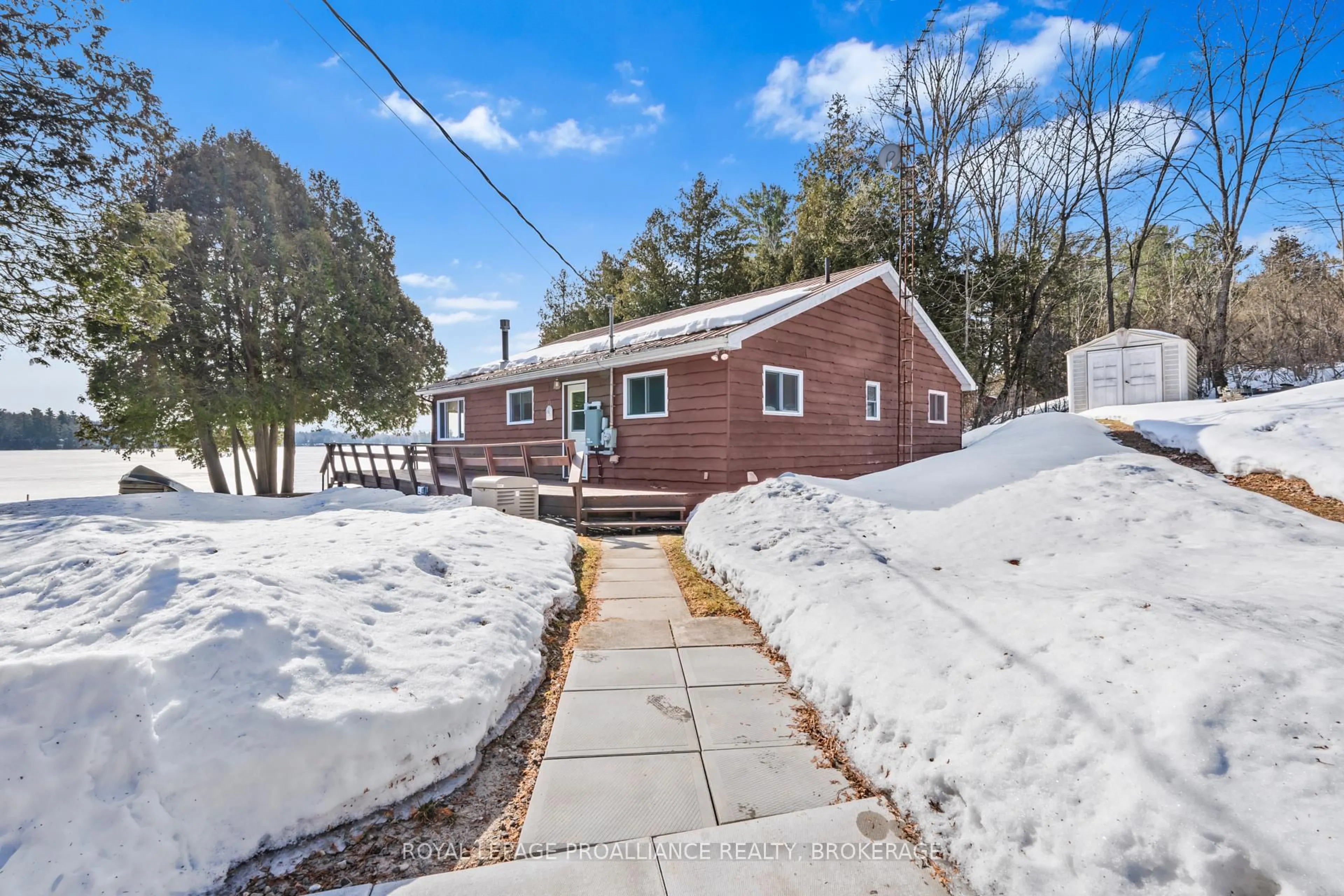 A pic from outside/outdoor area/front of a property/back of a property/a pic from drone, unknown for 1316 LB13 Rd, Rideau Lakes Ontario K0E 1N0