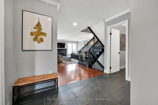 Additional property image - 405 Glasgow St Unit 3