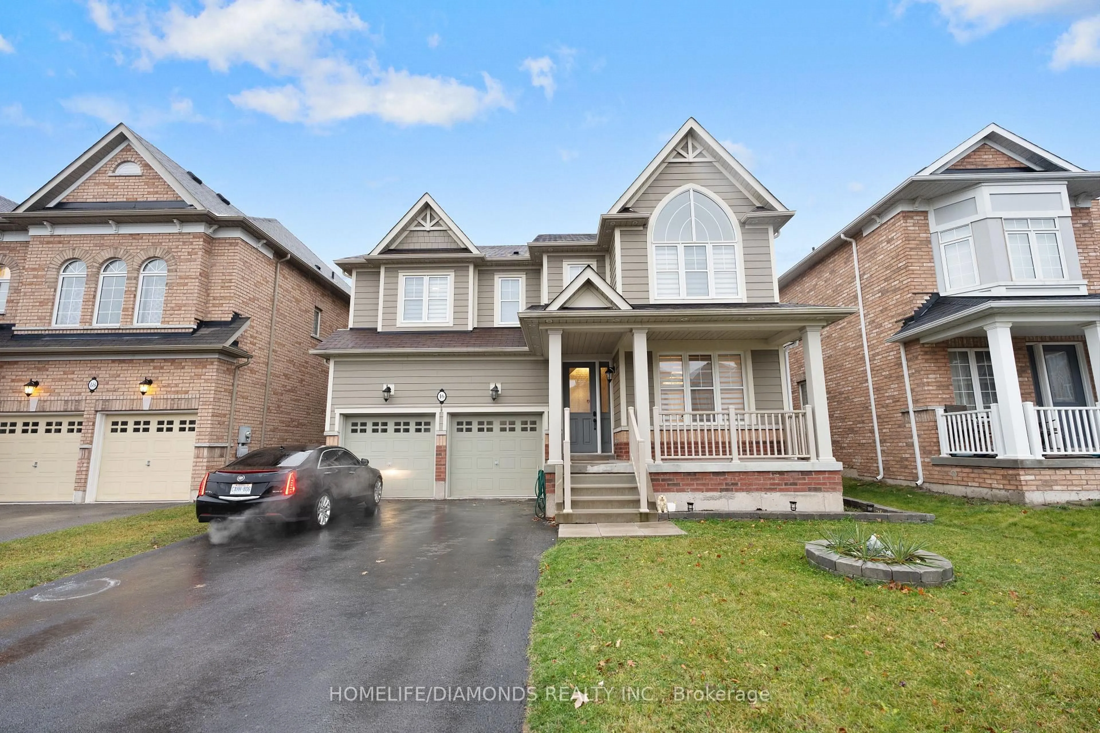 Home with brick exterior material, street for 16 White Ash Rd, Thorold Ontario L2V 0B3