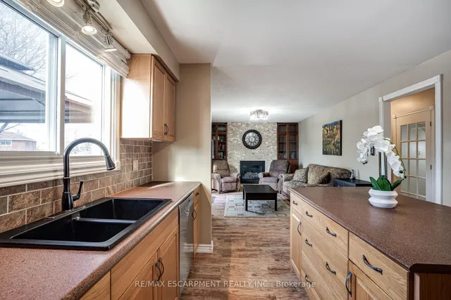 Additional property image - 384 Stone Church Rd