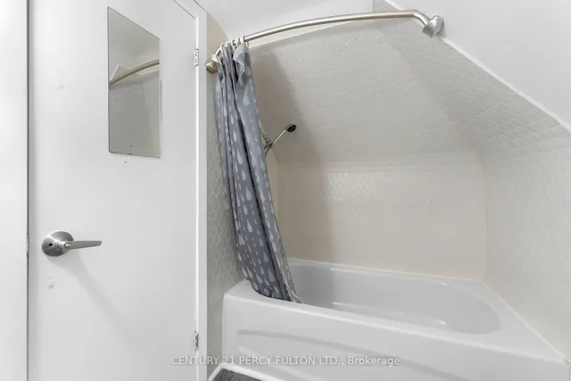 Additional property image - 732 Cannon St
