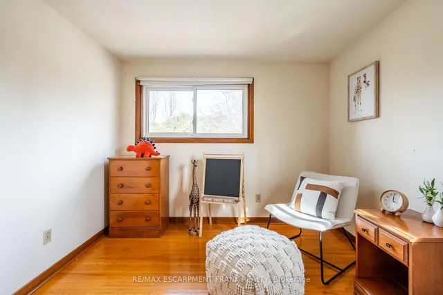 Additional property image - 147 LLOYMINN Ave