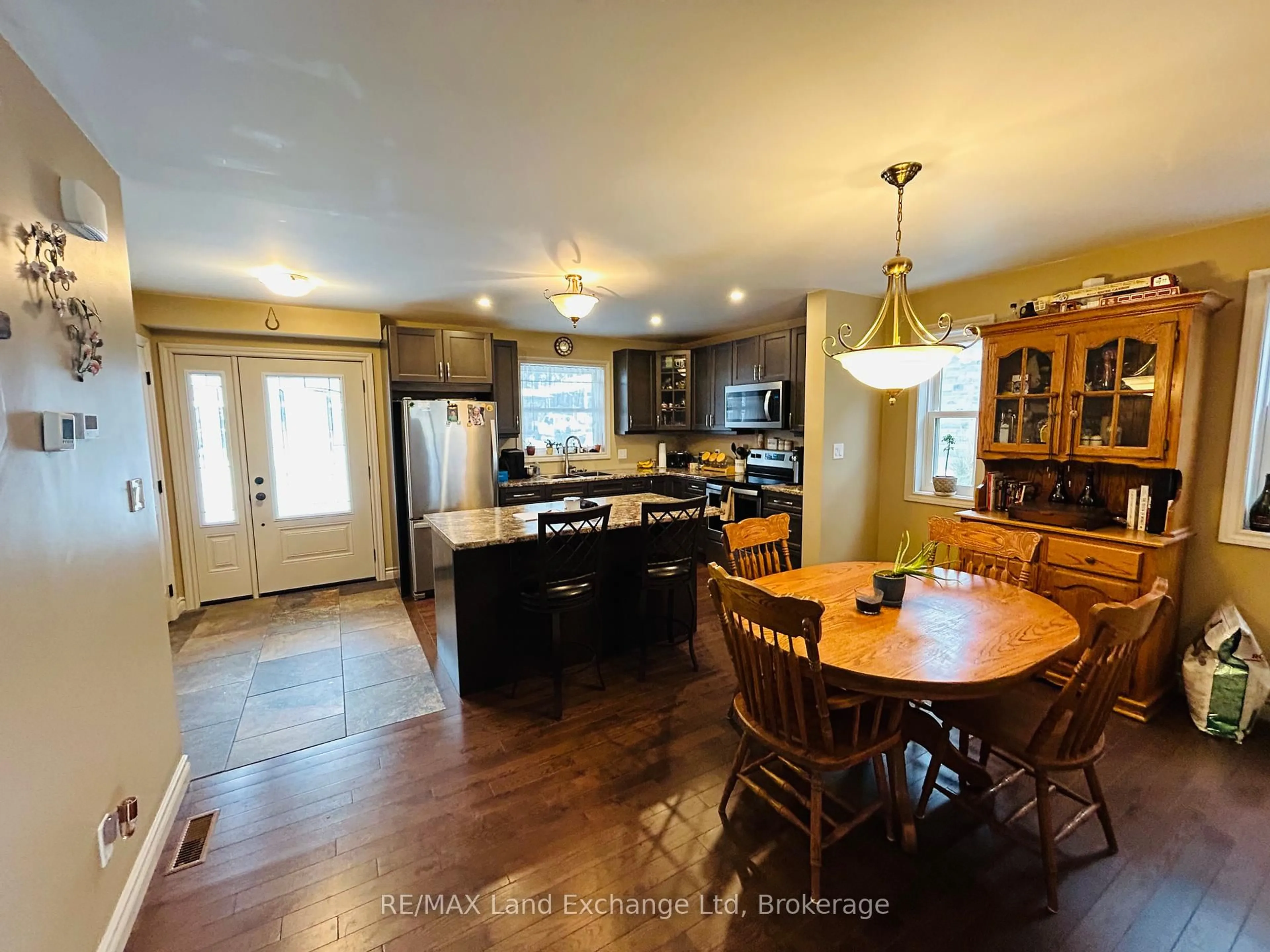 Open concept kitchen, unknown for 660 Gloria St, North Huron Ontario N0M 1H0