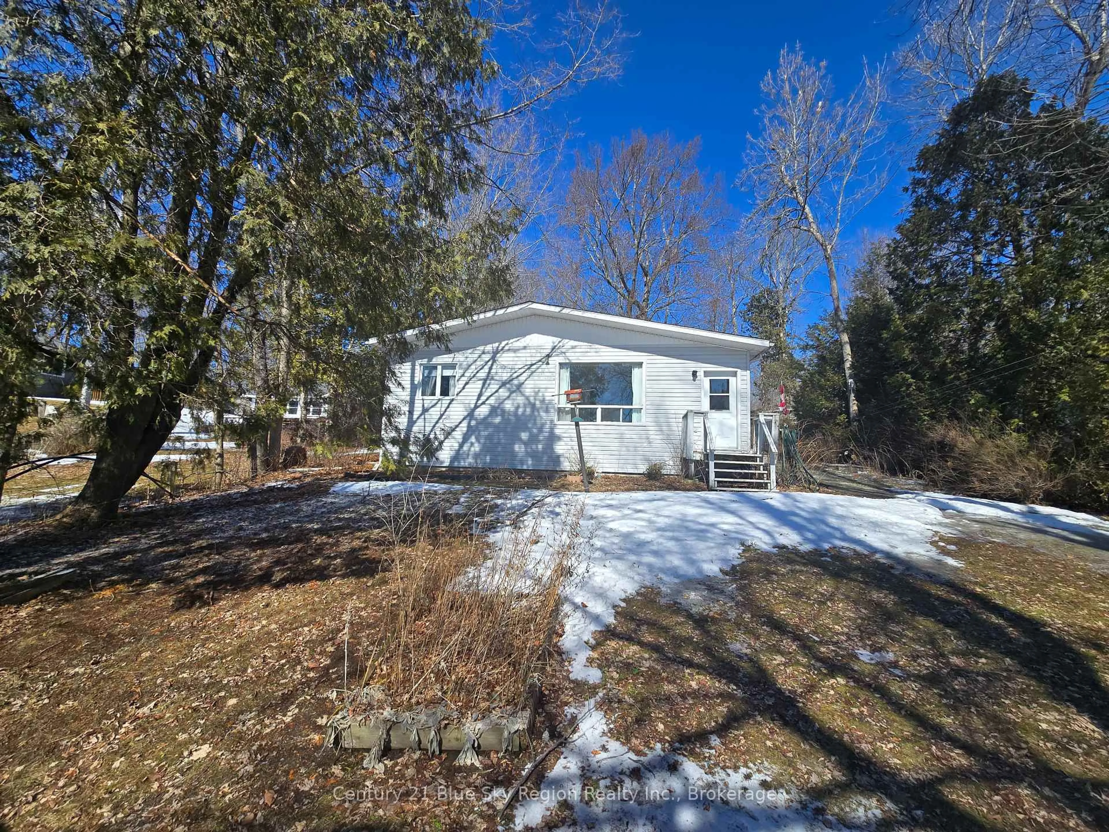 A pic from outside/outdoor area/front of a property/back of a property/a pic from drone, unknown for 286 PIERRE Rd, West Nipissing Ontario P2B 2W8