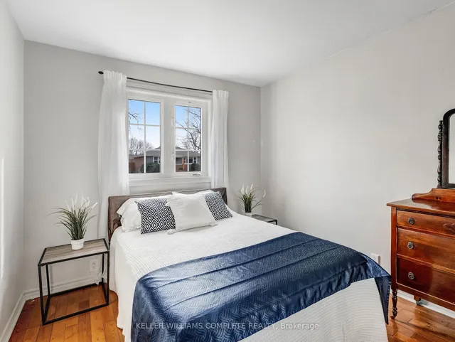 Additional property image - 136 East 45th St