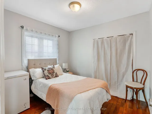 Additional property image - 136 East 45th St