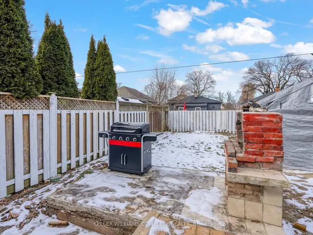 Additional property image - 136 East 45th St