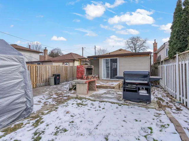 Additional property image - 136 East 45th St