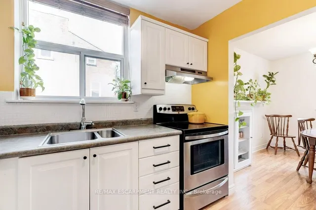 Additional property image - 23 Main St Unit 207