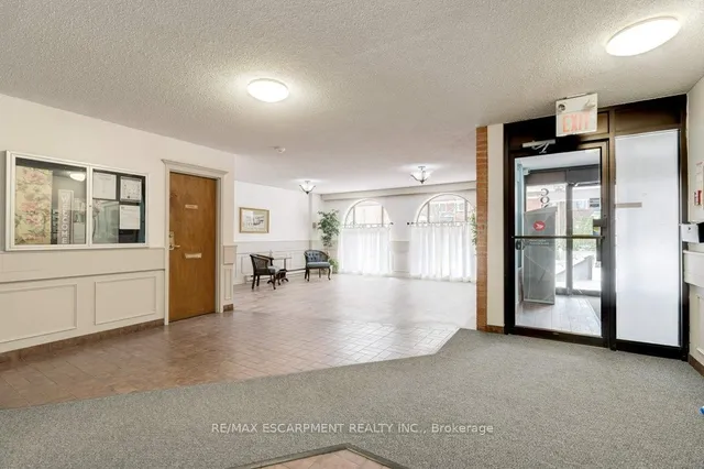 Additional property image - 23 Main St Unit 207