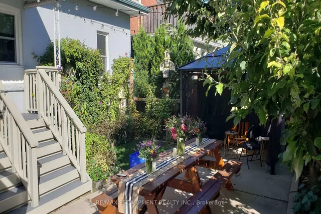 Additional property image - 444 Maple Ave