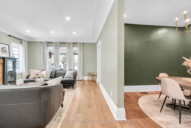 Additional property image - 444 Maple Ave