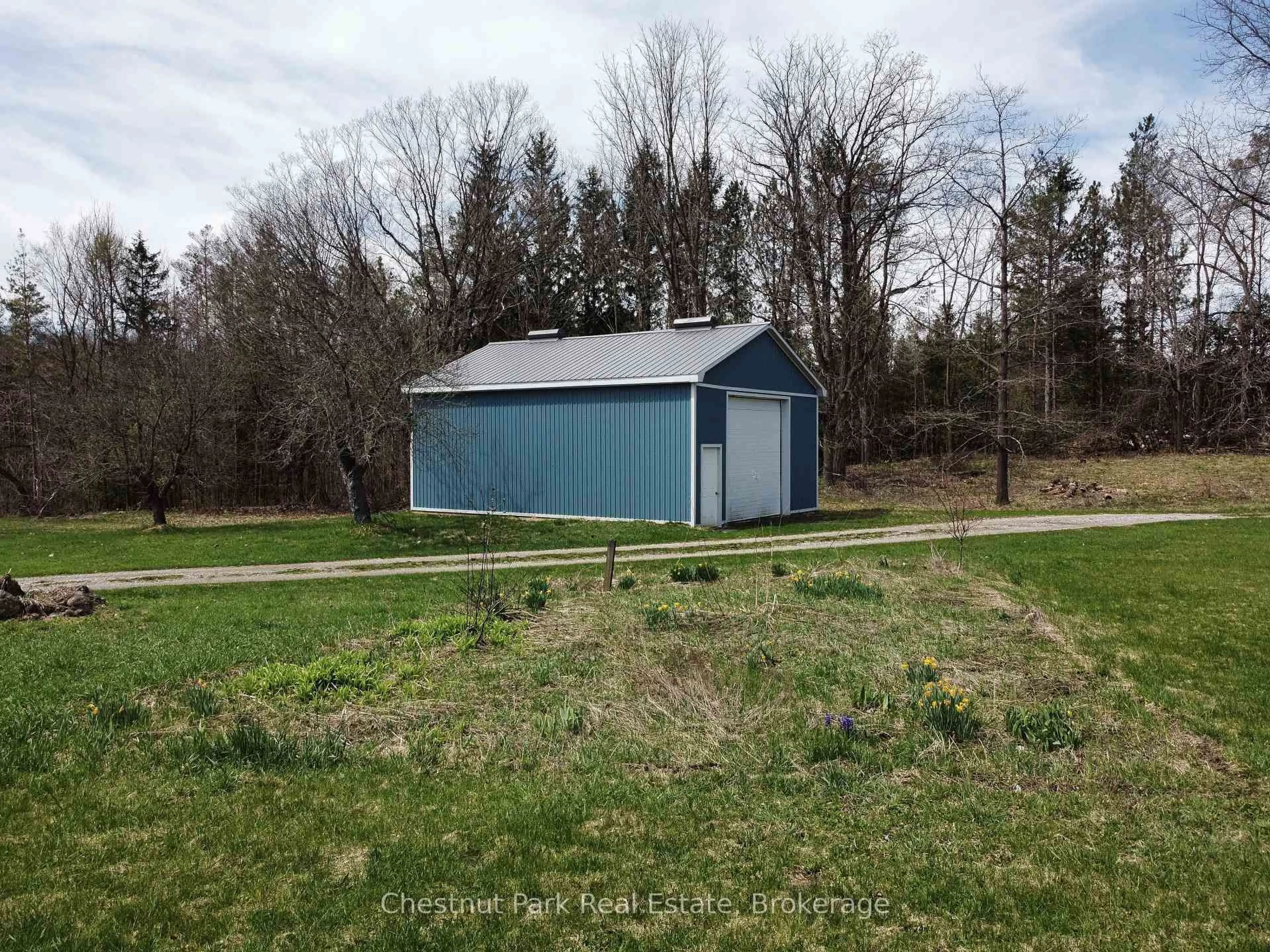 Shed for 542310 Concession 14 NDR, West Grey Ontario N0G 1R0